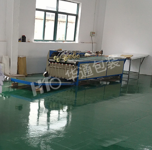 自(zi)動縫紉機(jī)組